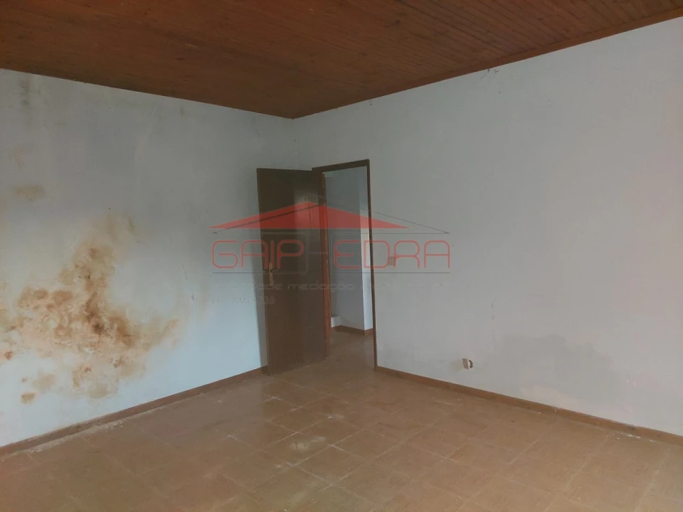 Moradia T3 para Venda em Sedielos Foto 14