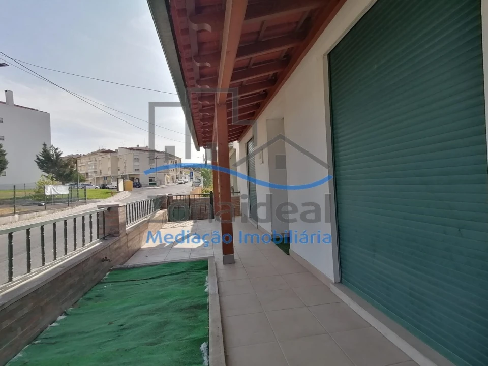 Moradia T3 para Venda em Alenquer (Santo Estêvão e Triana) Foto 22