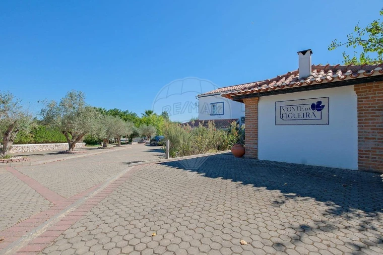 Moradia T3 para Venda em Galveias Foto 6