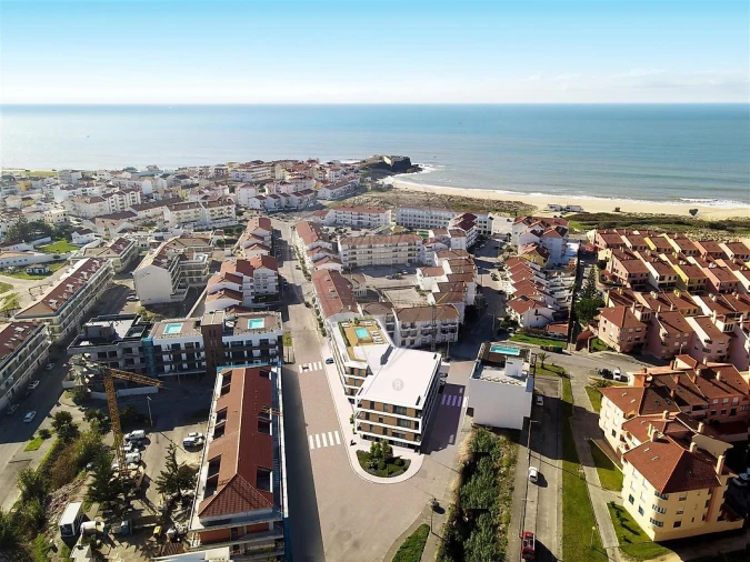 Apartamento T3 para Venda em Atouguia da Baleia Foto 15