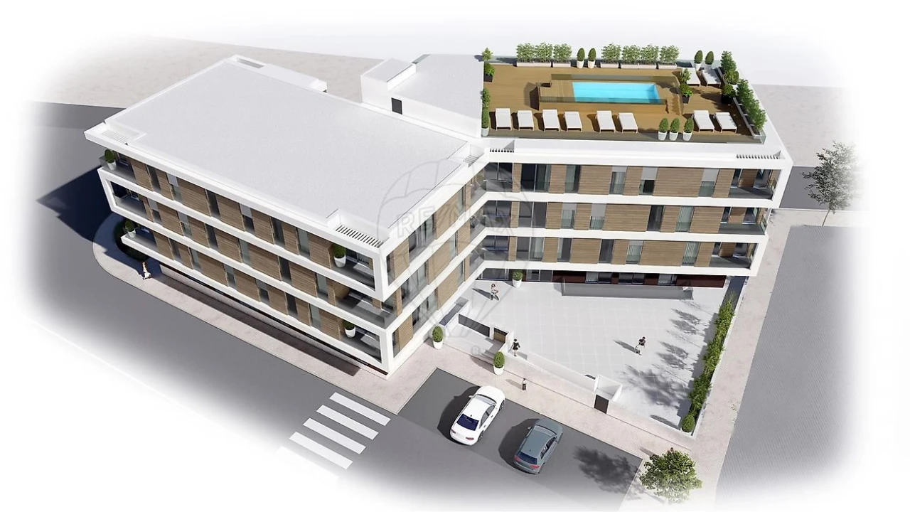 Apartamento T4 para Venda em Atouguia da Baleia Foto 7