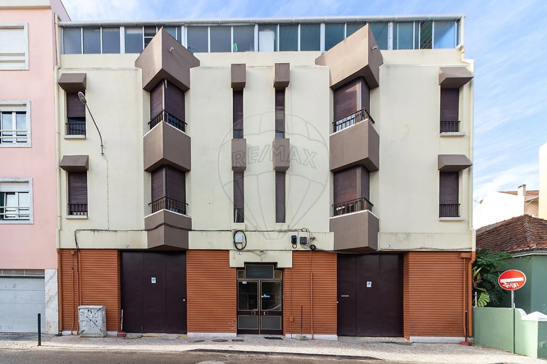 Apartamento T1 para Arrendamento em Vila Franca de Xira Foto 3