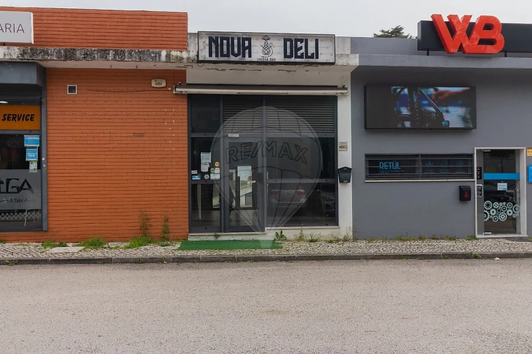 Loja para Arrendamento em Vila Franca de Xira Foto 26