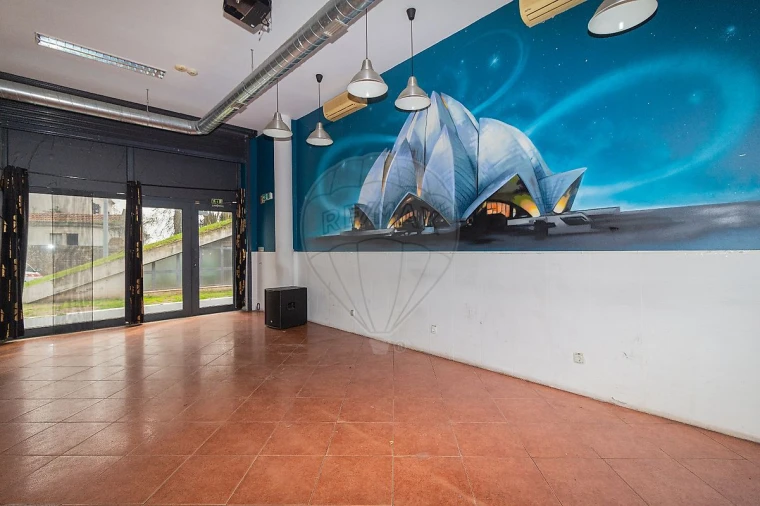 Loja para Arrendamento em Vila Franca de Xira Foto 4