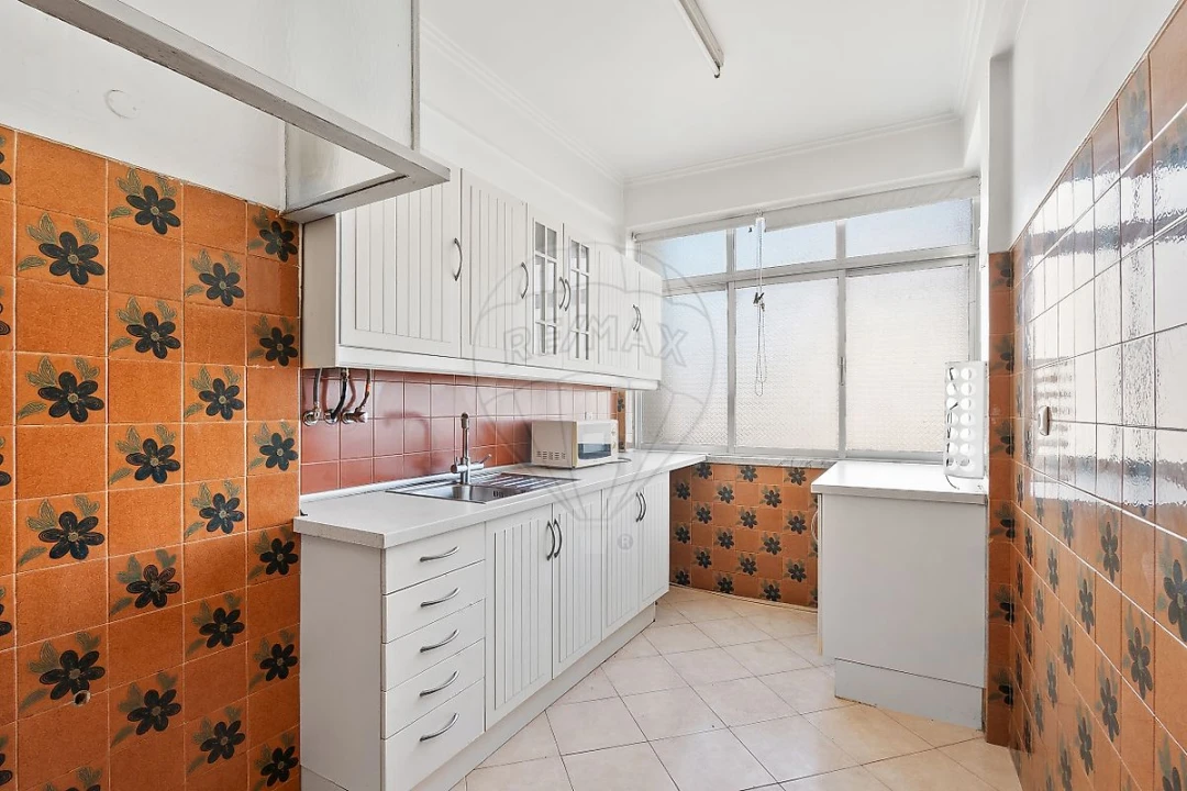 Apartamento T3 para Venda em Algueirão-Mem Martins Foto 3