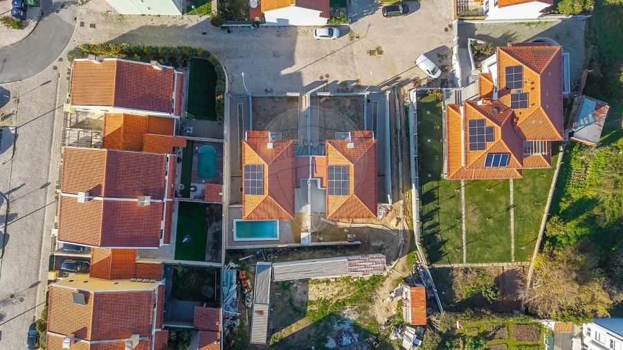 Moradia T3 para Venda em Azeitão (São Lourenço e São Simão) Foto 31