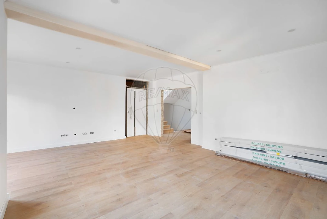 Moradia T3 para Venda em Azeitão (São Lourenço e São Simão) Foto 11