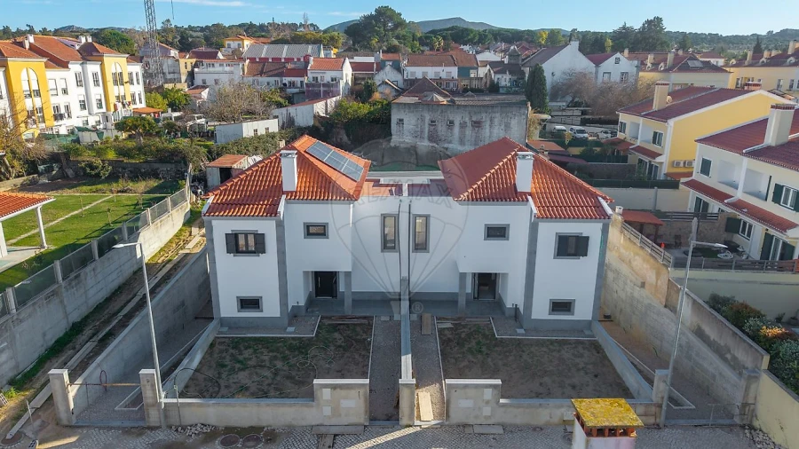 Moradia T3 para Venda em Azeitão (São Lourenço e São Simão) Foto 33