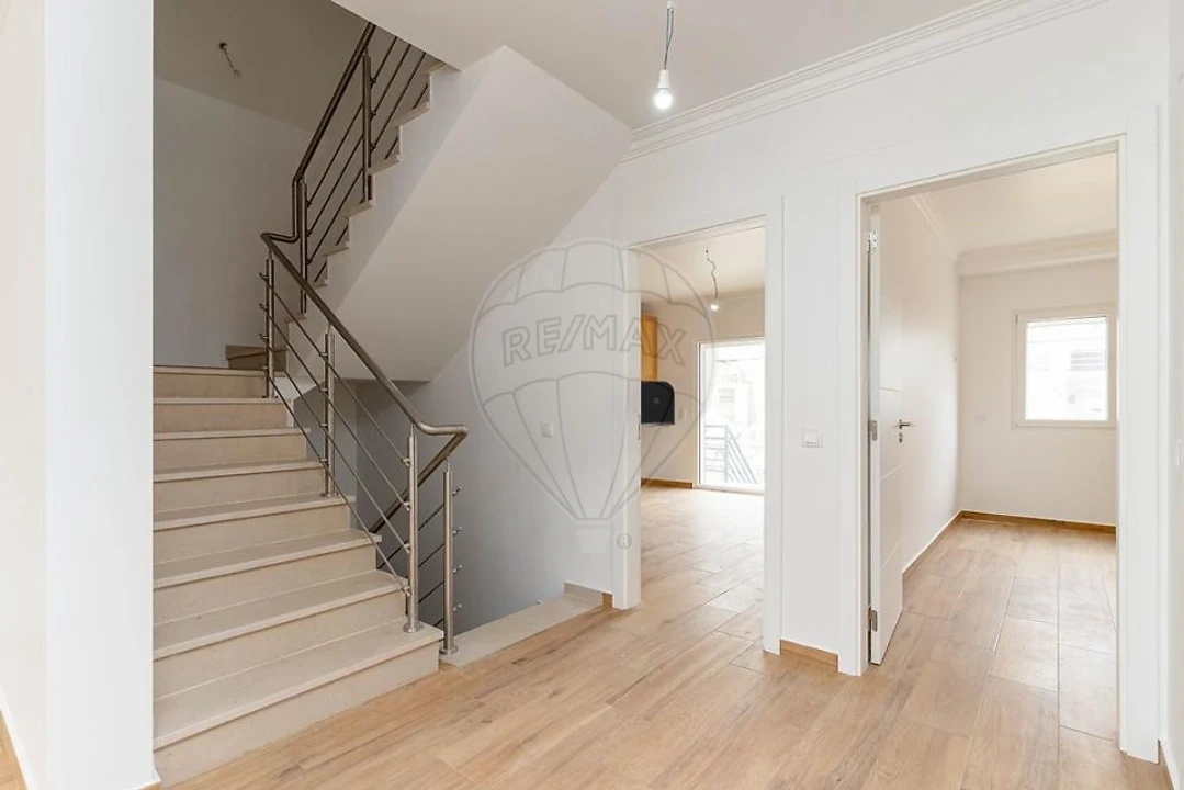 Moradia T4 para Venda em Azeitão (São Lourenço e São Simão) Foto 20