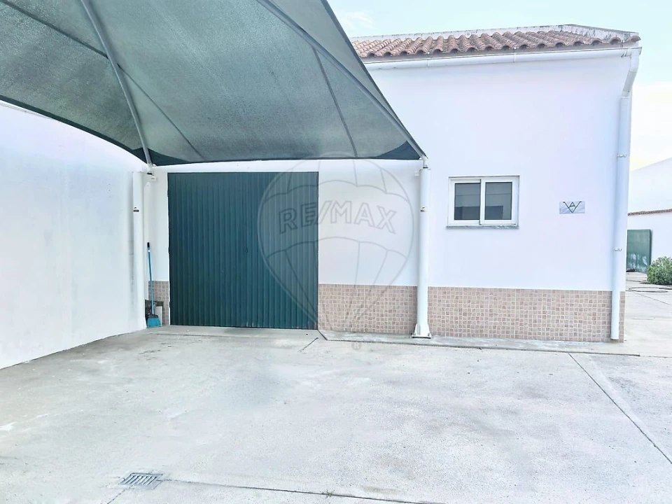 Moradia T3 para Arrendamento em Benfica do Ribatejo Foto 22