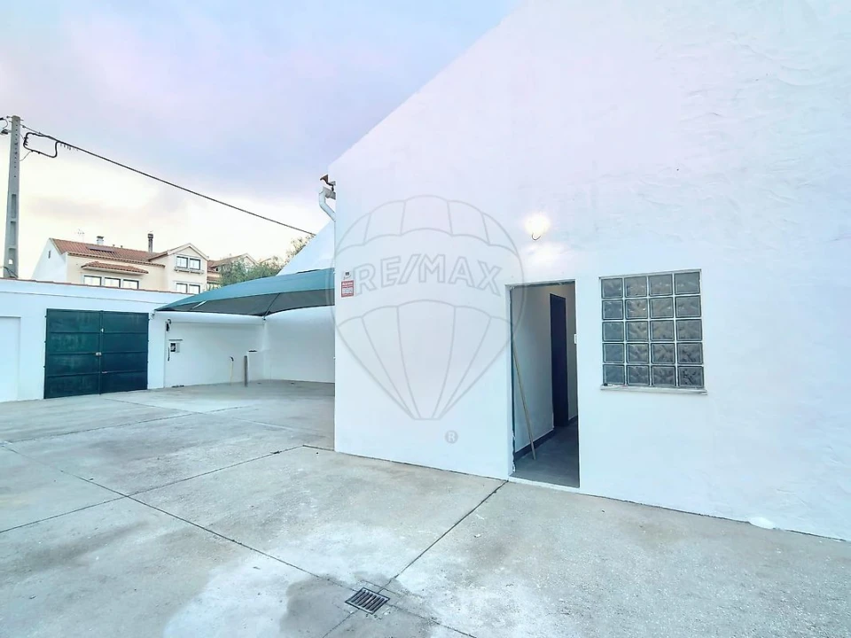 Moradia T3 para Arrendamento em Benfica do Ribatejo Foto 6