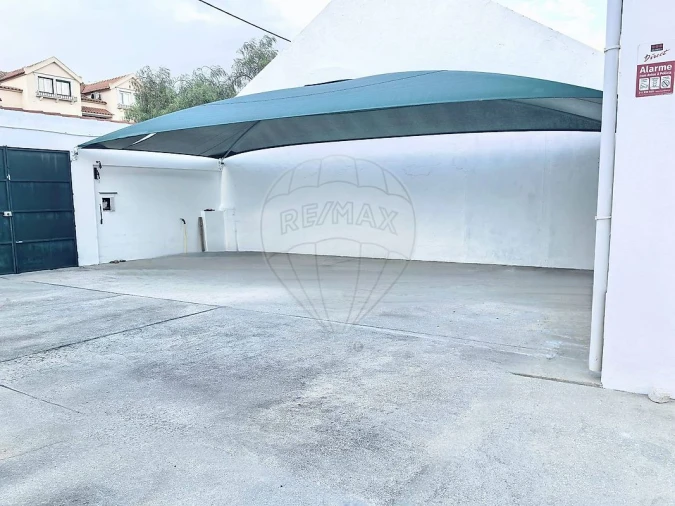 Moradia T3 para Arrendamento em Benfica do Ribatejo Foto 21