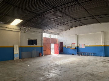 Moradia T4 para Venda em Marvila, Ribeira Santarém, São Salvador, São Nicolau