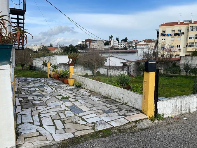 Moradia T4 para Venda em Marvila, Ribeira Santarém, São Salvador, São Nicolau Foto 47