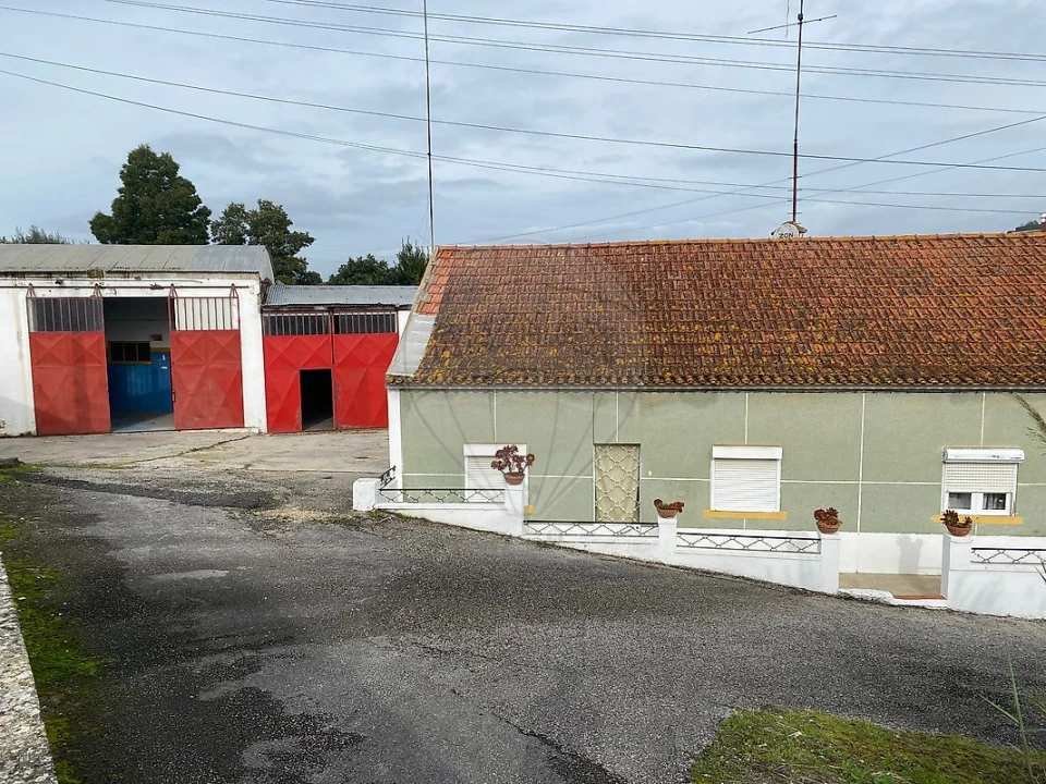 Moradia T4 para Venda em Marvila, Ribeira Santarém, São Salvador, São Nicolau Foto 6