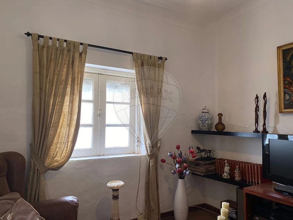 Moradia T4 para Venda em Marvila, Ribeira Santarém, São Salvador, São Nicolau Foto 12