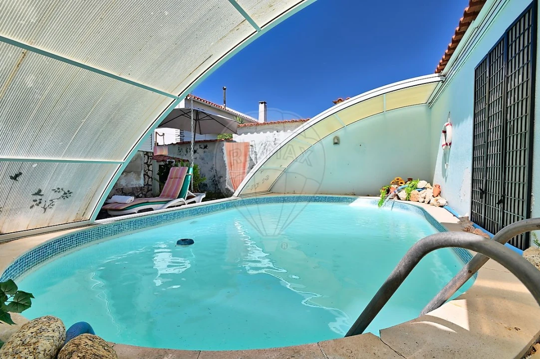 Moradia T3 para Venda em Quinta do Conde Foto 1