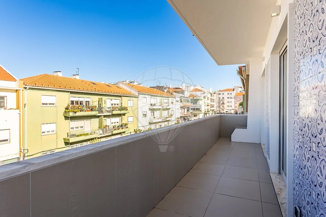 Apartamento T2 para Arrendamento em Alvalade Foto 18