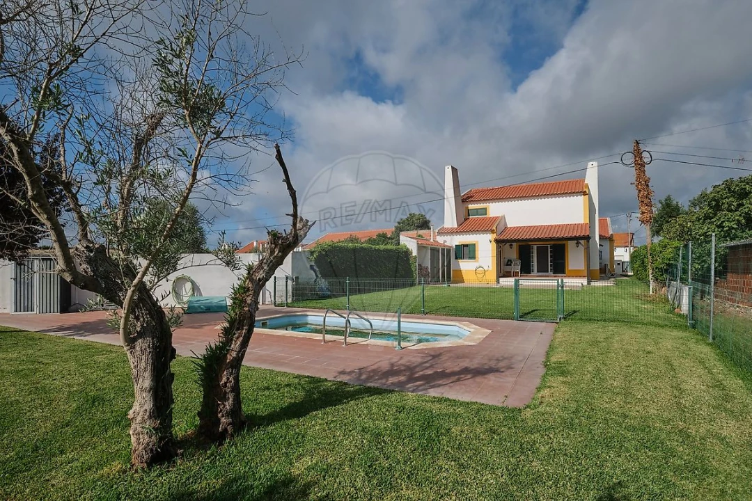 Moradia T4 para Venda em São Martinho Foto 34