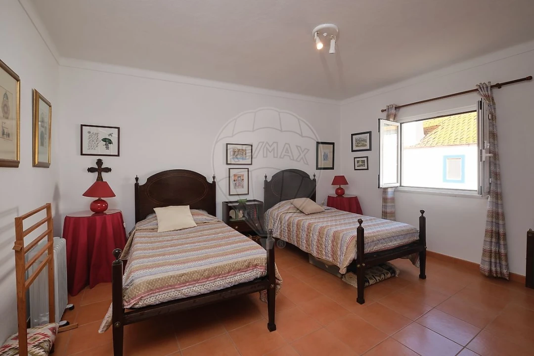 Moradia T4 para Venda em São Martinho Foto 27