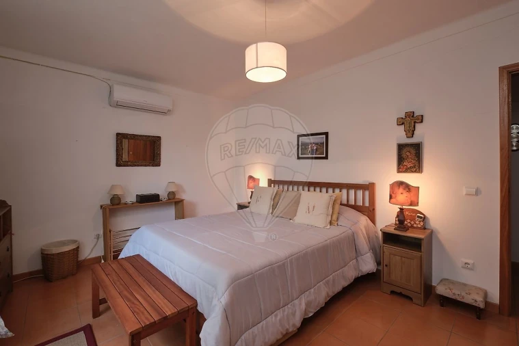 Moradia T4 para Venda em São Martinho Foto 21