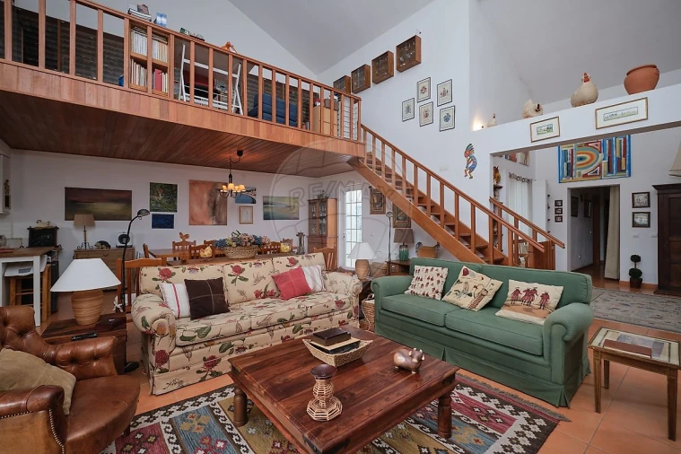 Moradia T4 para Venda em São Martinho Foto 8