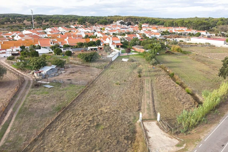 Moradia T4 para Venda em São Martinho Foto 46