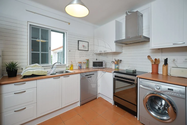 Moradia T4 para Venda em São Martinho Foto 18