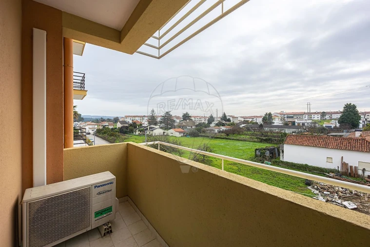 Apartamento T2 para Venda em Nossa Sra de Fatima Foto 12