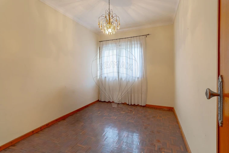 Moradia T4 para Venda em Canedo, Vale e Vila Maior Foto 13