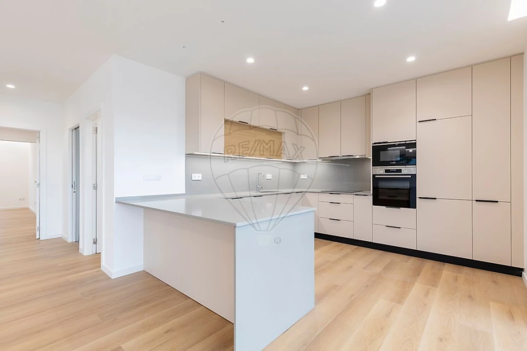 Moradia T3 para Venda em Ramalhal Foto 4