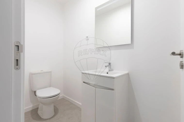 Moradia T3 para Venda em Ramalhal Foto 30