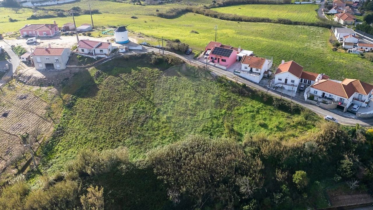 Terreno para Venda em Turcifal Foto 2