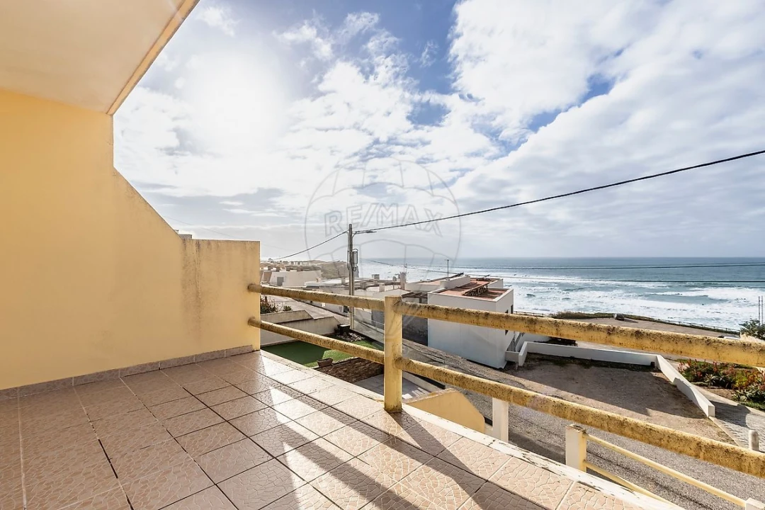 Moradia T4 para Venda em A dos Cunhados e Maceira Foto 14