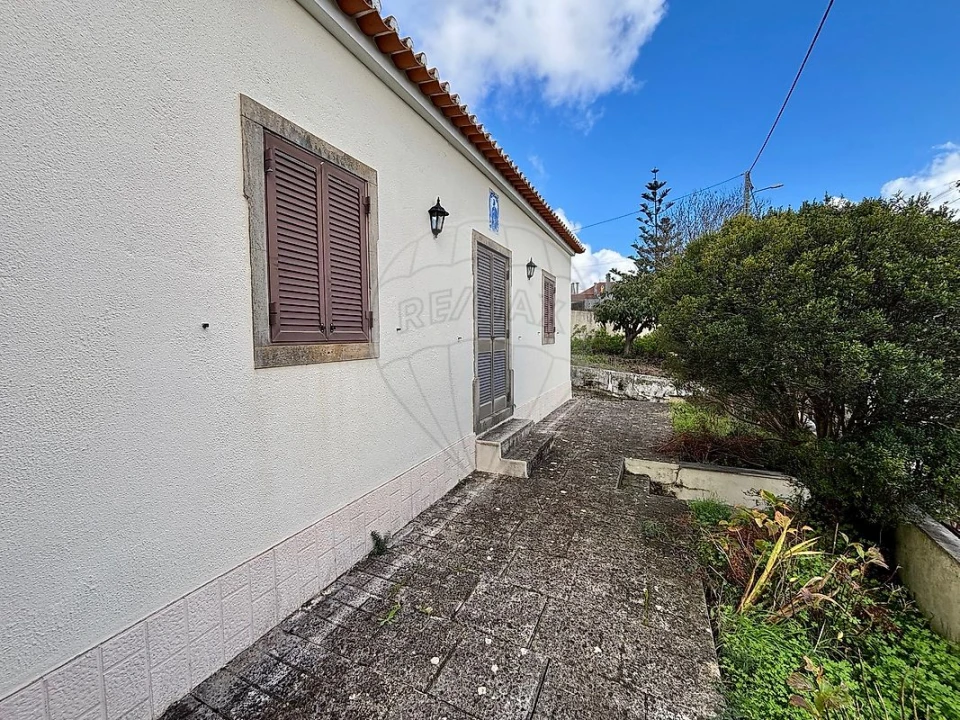 Moradia T3 para Venda em Sapataria Foto 8