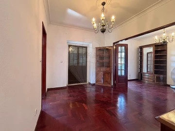 Moradia T3 para Venda em Sapataria