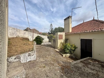 Moradia T3 para Venda em Sapataria