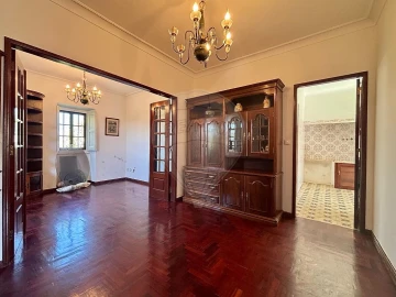 Moradia T3 para Venda em Sapataria