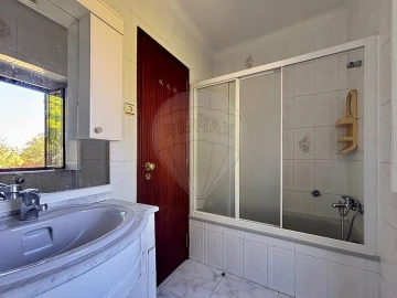 Moradia T3 para Venda em Sapataria