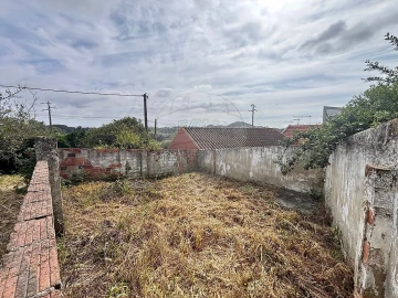 Moradia T3 para Venda em Sapataria