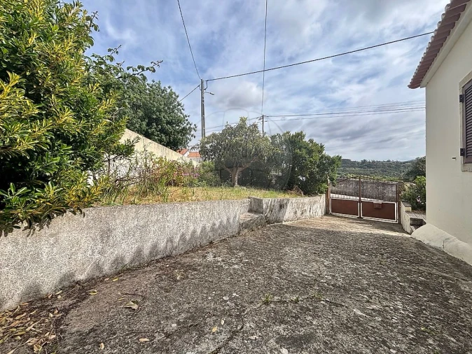 Moradia T3 para Venda em Sapataria Foto 30