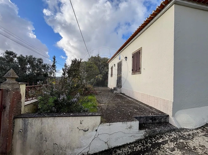 Moradia T3 para Venda em Sapataria Foto 2