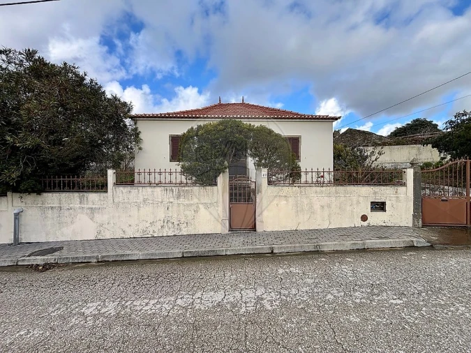 Moradia T3 para Venda em Sapataria Foto 14