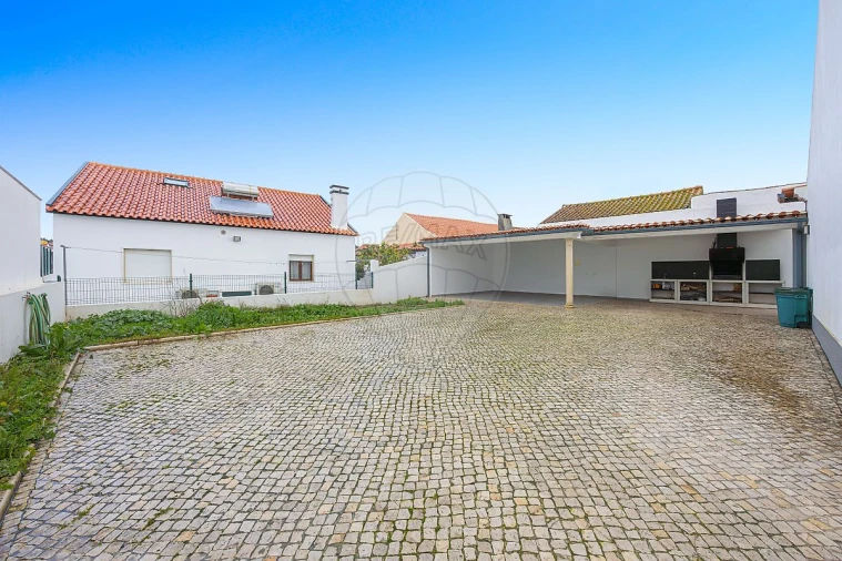 Moradia T3 para Venda em Ramalhal Foto 24