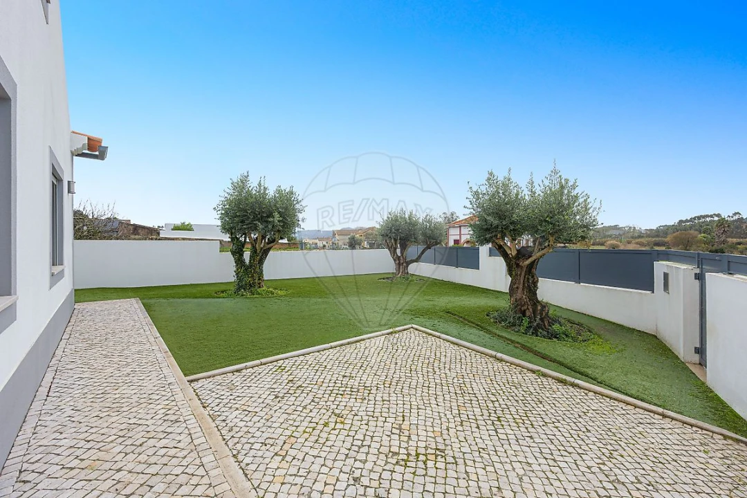 Moradia T3 para Venda em Ramalhal Foto 22