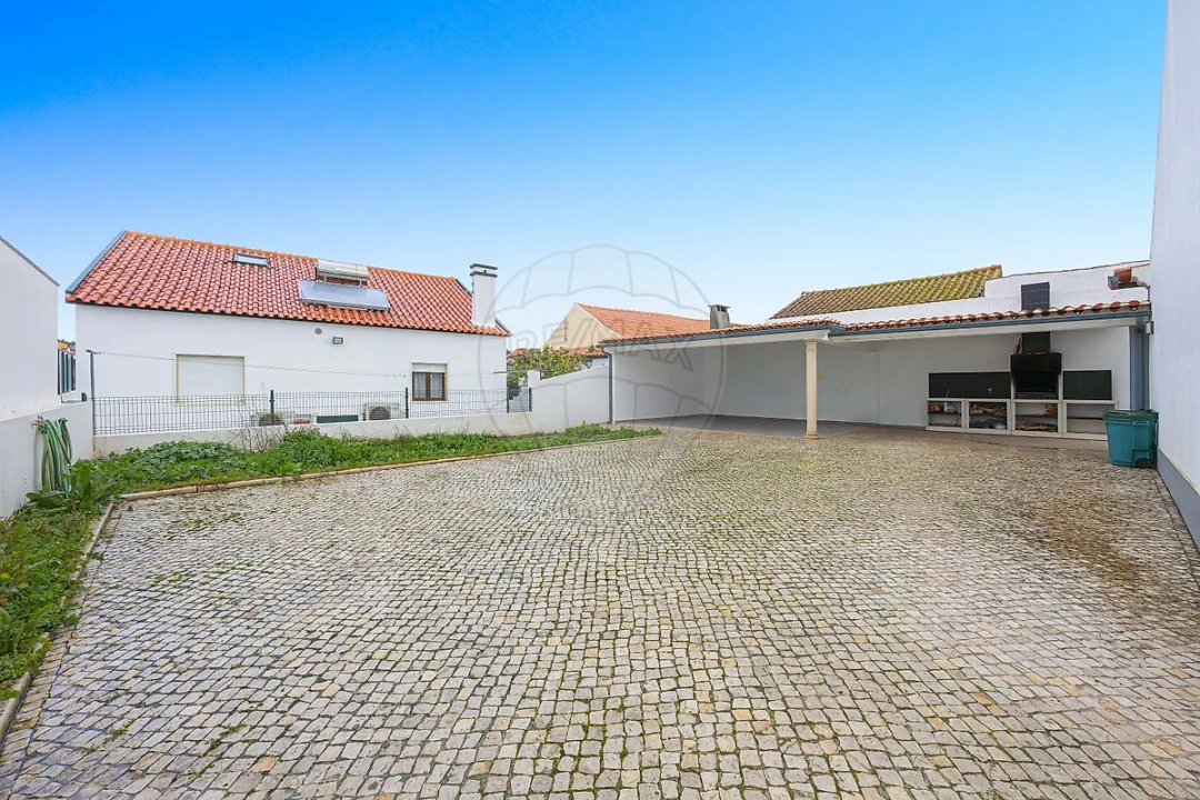 Moradia T3 para Venda em Ramalhal Foto 24