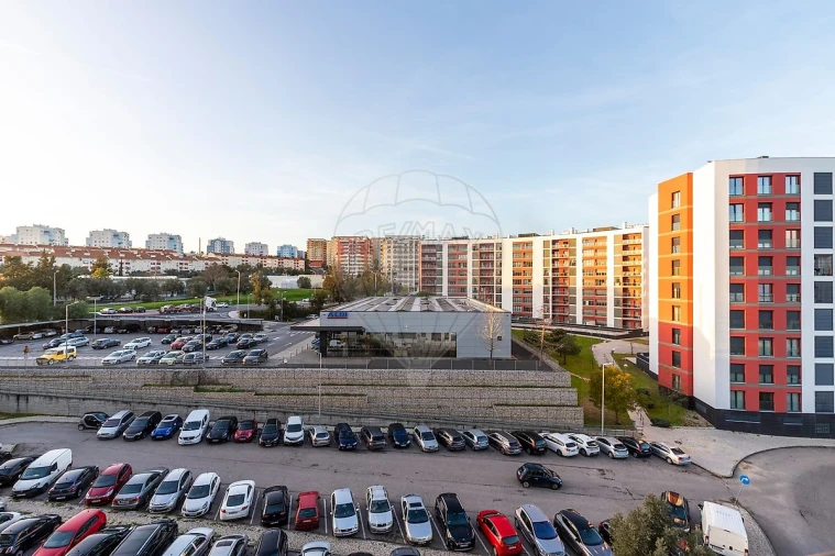 Apartamento T2 para Venda em Póvoa de Santa Iria e Forte da Casa Foto 7