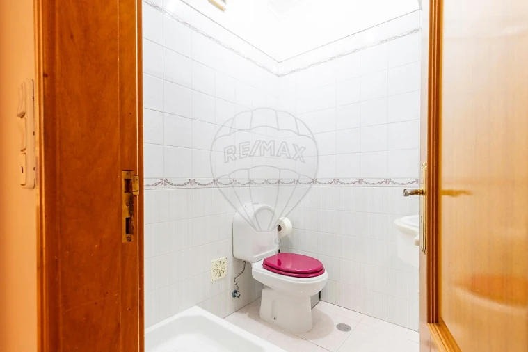 Apartamento T2 para Venda em Póvoa de Santa Iria e Forte da Casa Foto 23