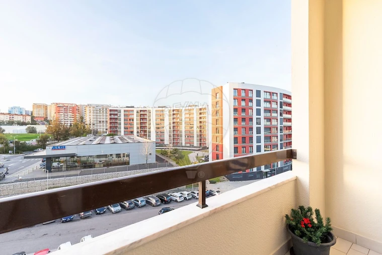 Apartamento T2 para Venda em Póvoa de Santa Iria e Forte da Casa Foto 6