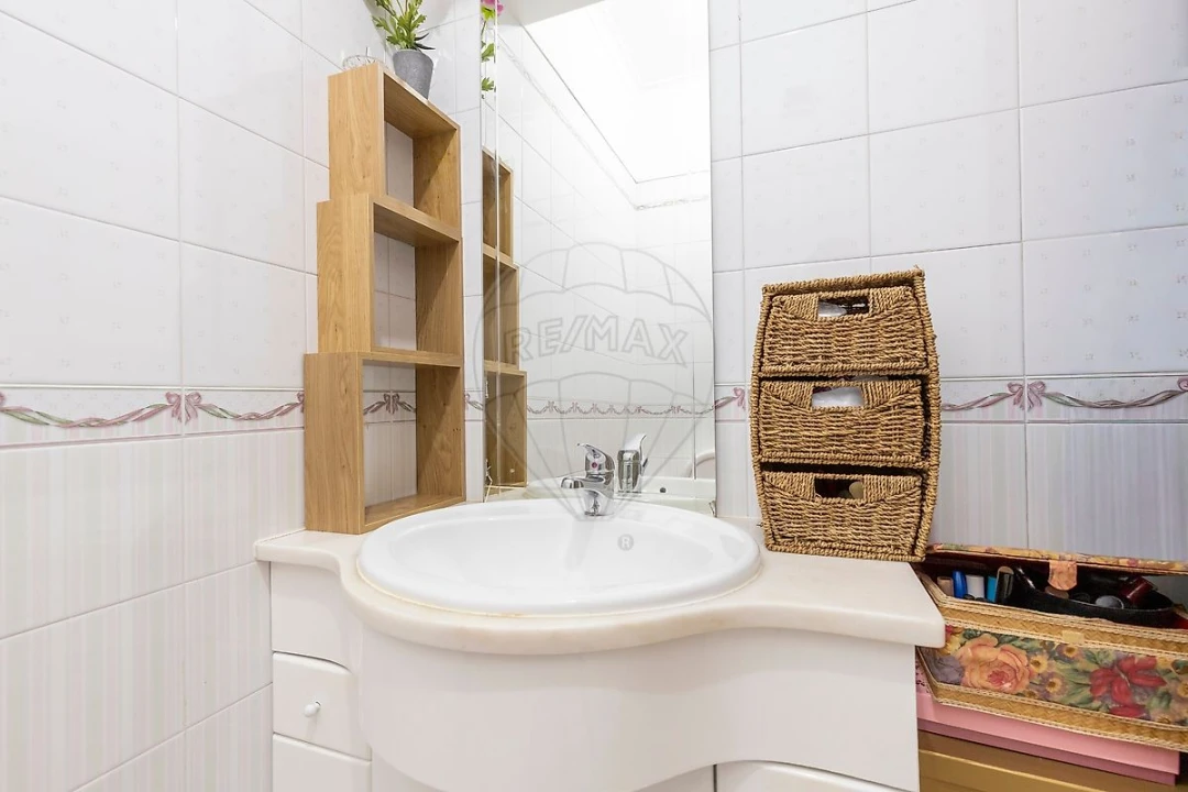 Apartamento T2 para Venda em Póvoa de Santa Iria e Forte da Casa Foto 24